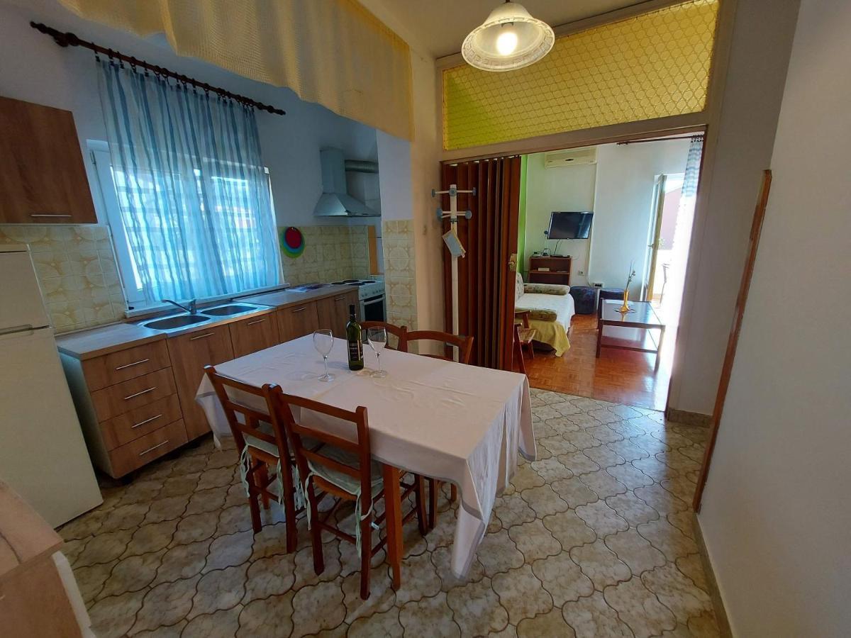 Apartments Fam Tomasic 巴斯卡 外观 照片