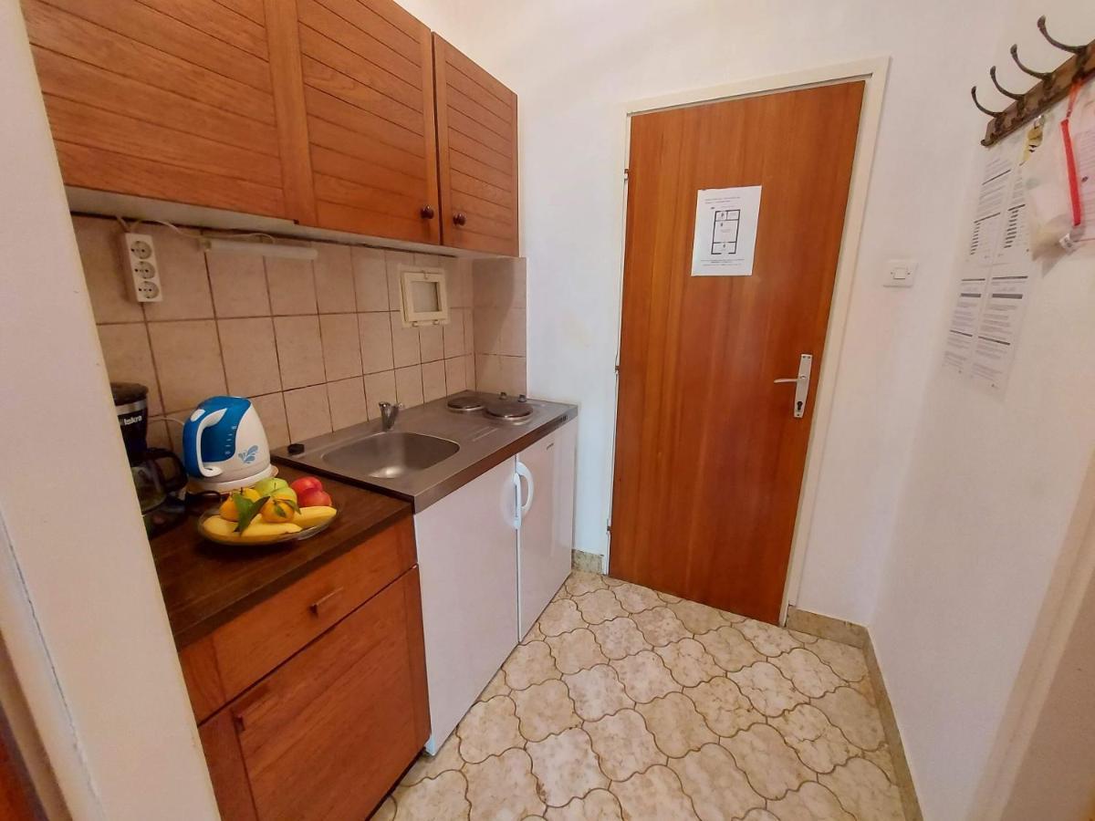Apartments Fam Tomasic 巴斯卡 外观 照片